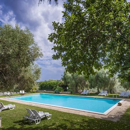 Canicattini Bagni Agriturismo Borgo Degli Ulivi المظهر الخارجي الصورة