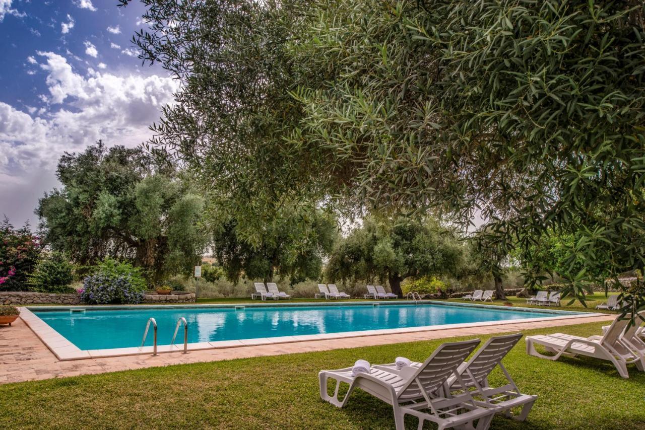 Canicattini Bagni Agriturismo Borgo Degli Ulivi المظهر الخارجي الصورة