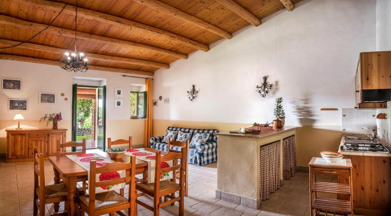 Canicattini Bagni Agriturismo Borgo Degli Ulivi المظهر الخارجي الصورة