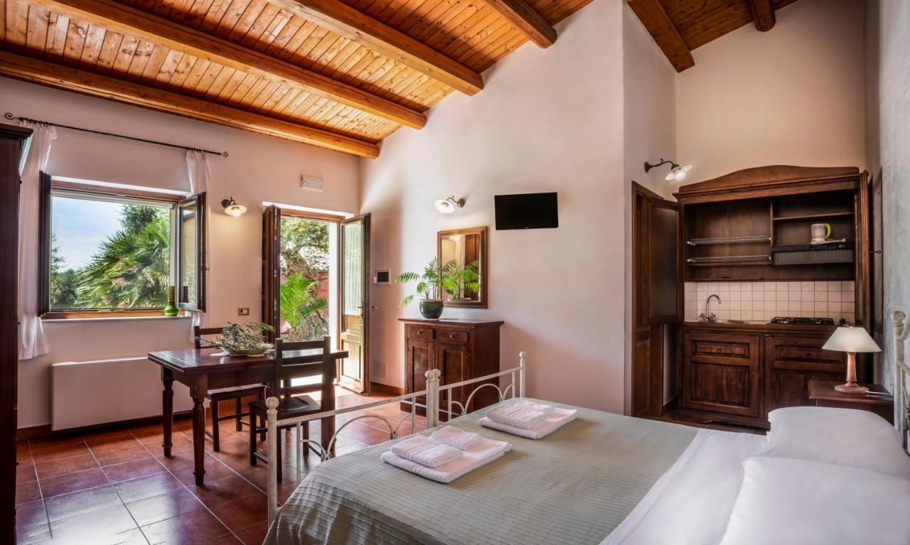 Canicattini Bagni Agriturismo Borgo Degli Ulivi المظهر الخارجي الصورة