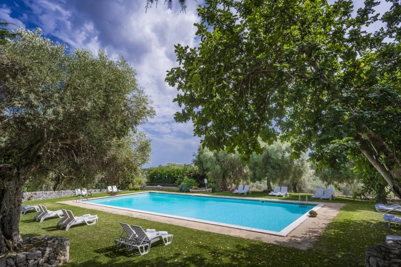 Canicattini Bagni Agriturismo Borgo Degli Ulivi المظهر الخارجي الصورة