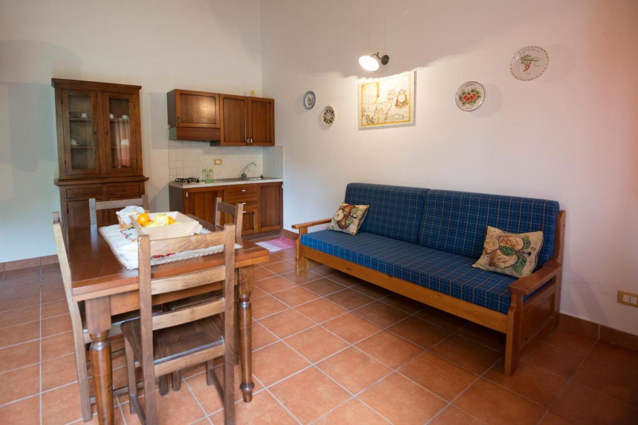 Canicattini Bagni Agriturismo Borgo Degli Ulivi المظهر الخارجي الصورة